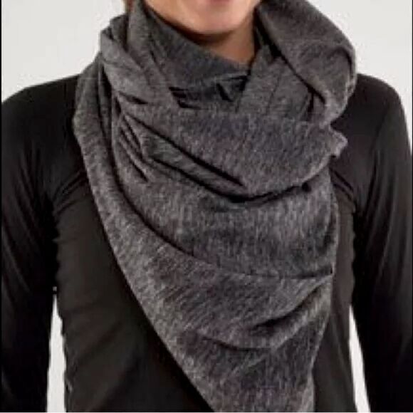 Lululemon Vinyasa Scarf Wrap Heathered Black Rulu - Picture 4 of 8